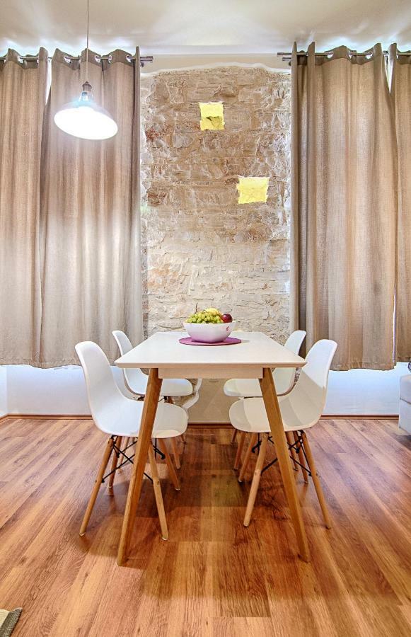 Apartment Zora & Natale Пула Екстериор снимка