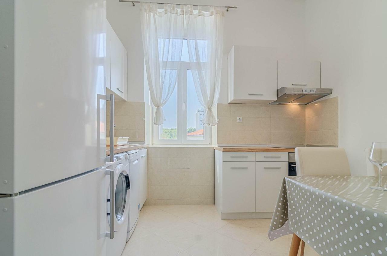 Apartment Zora & Natale Пула Екстериор снимка
