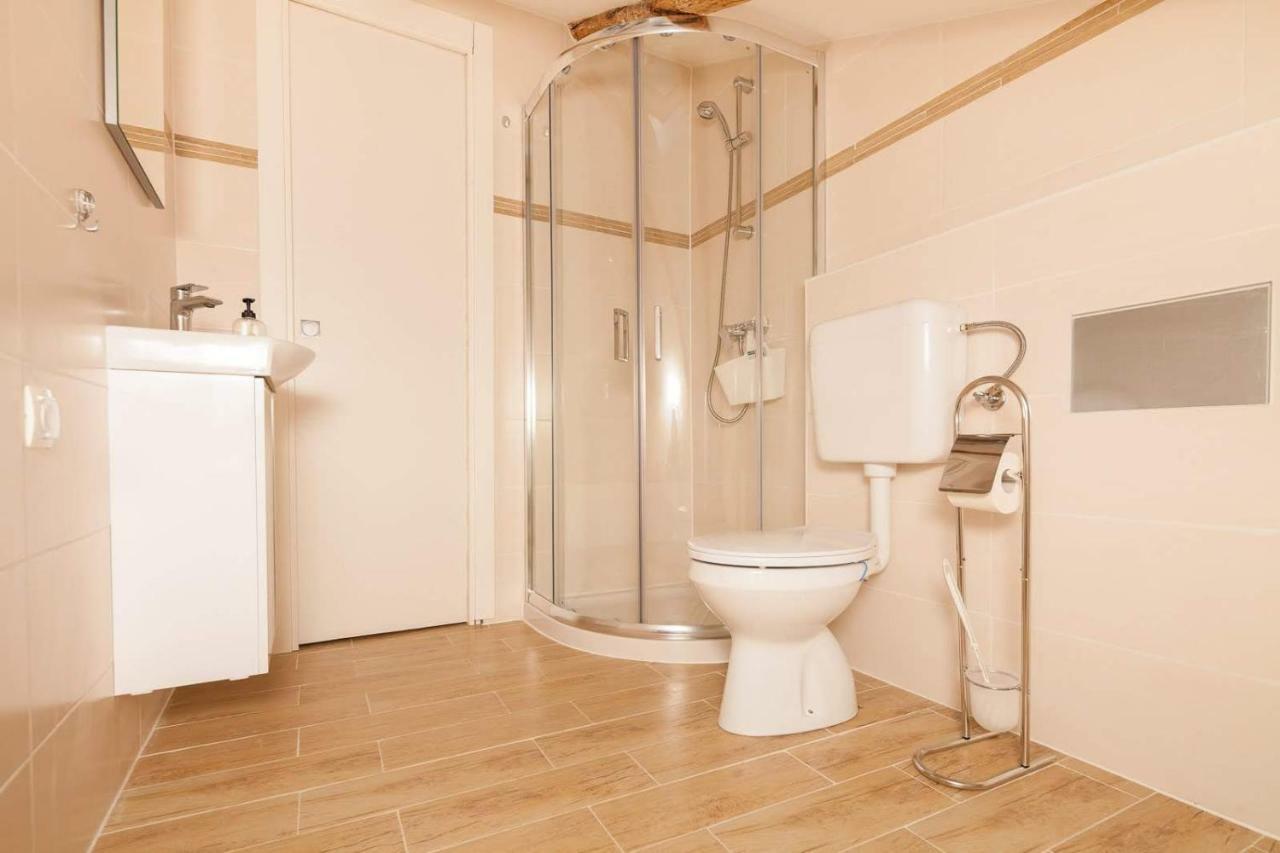 Apartment Zora & Natale Пула Екстериор снимка
